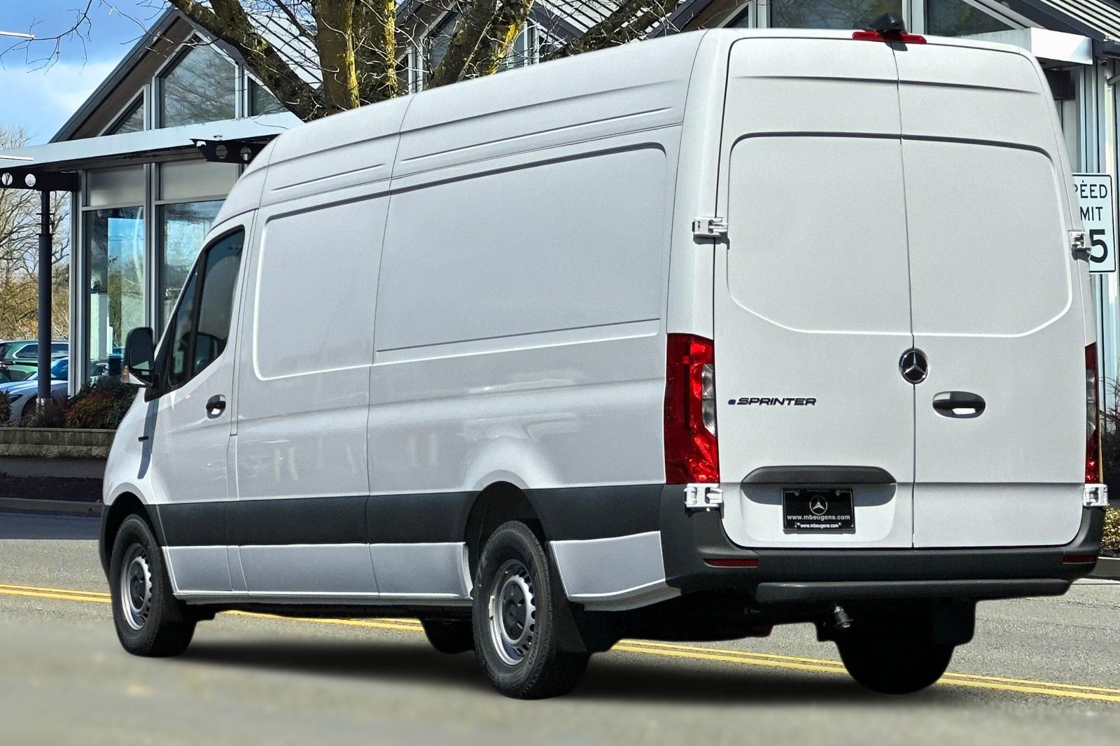New 2025 Mercedes-benz eSprinter 2500 Van