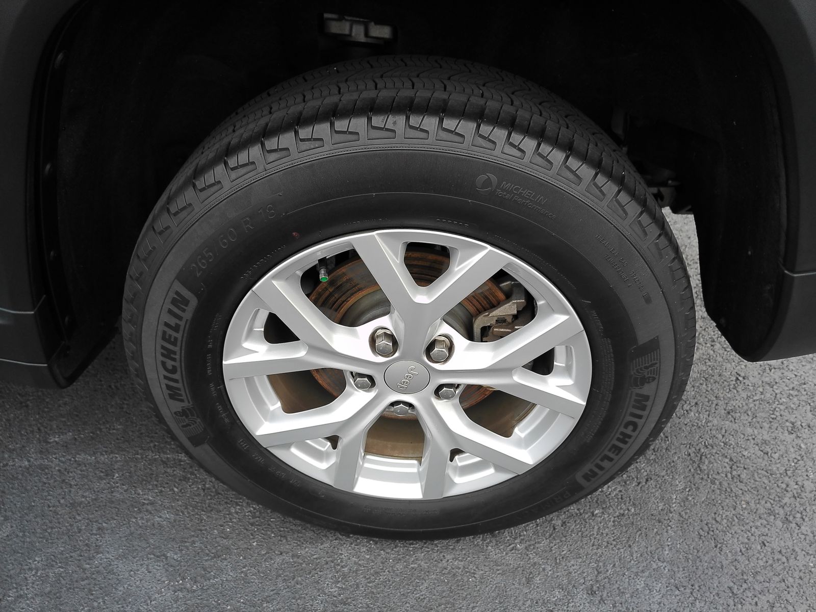 Used 2024 Black Jeep Limited image 25