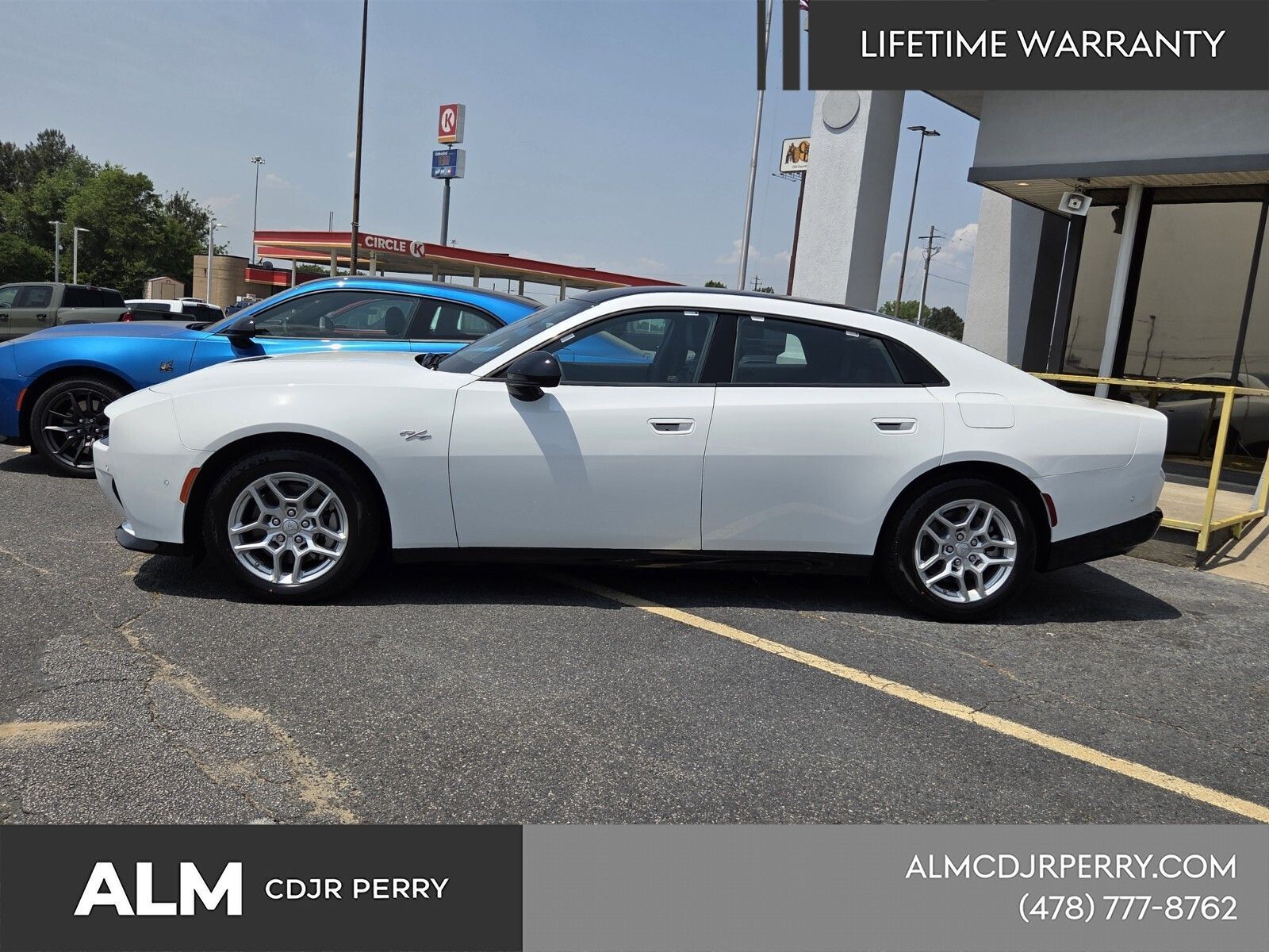 New 2026 White Knuckle Exterior Paint Dodge R/T image 3