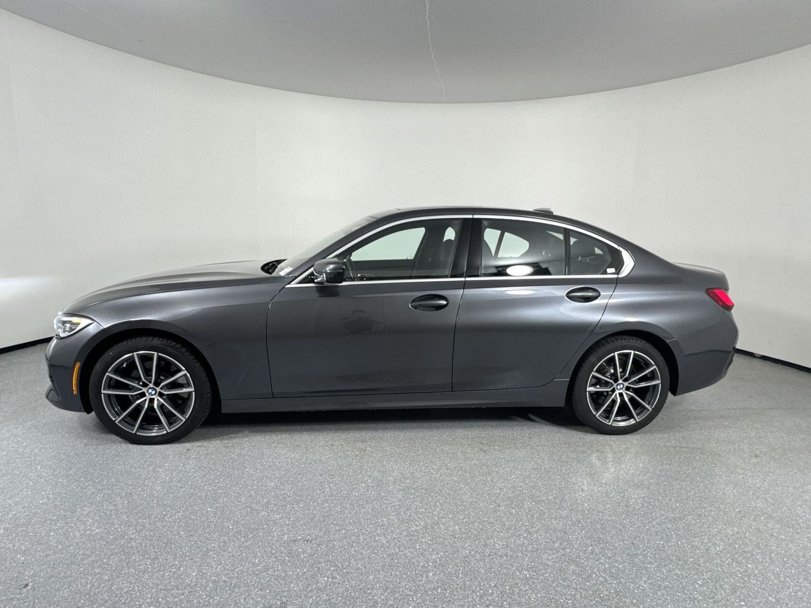 2021 BMW 3 Series 330i xDrive 28