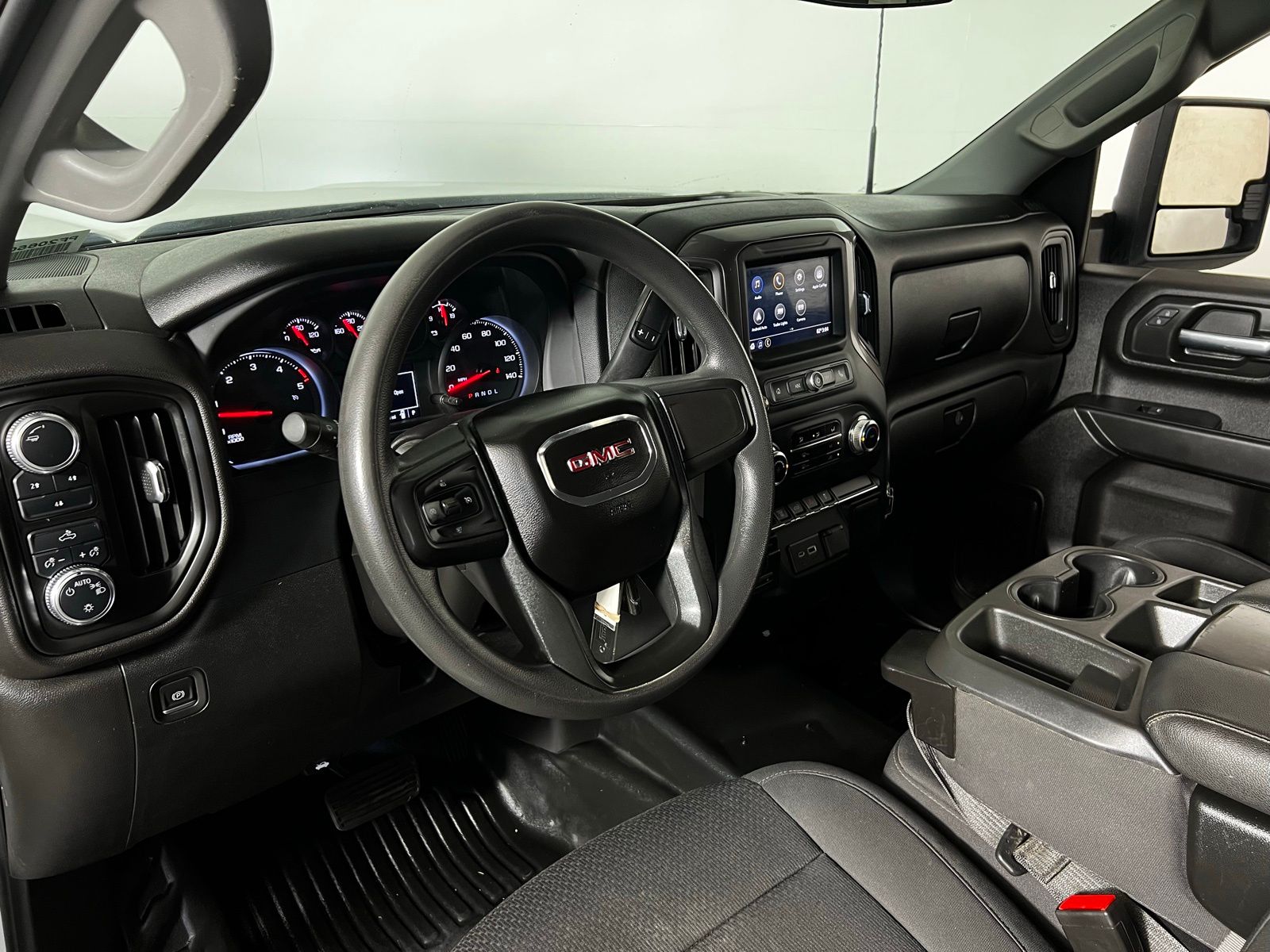 Thumbnail: 2023 GMC Sierra 2500 - 11