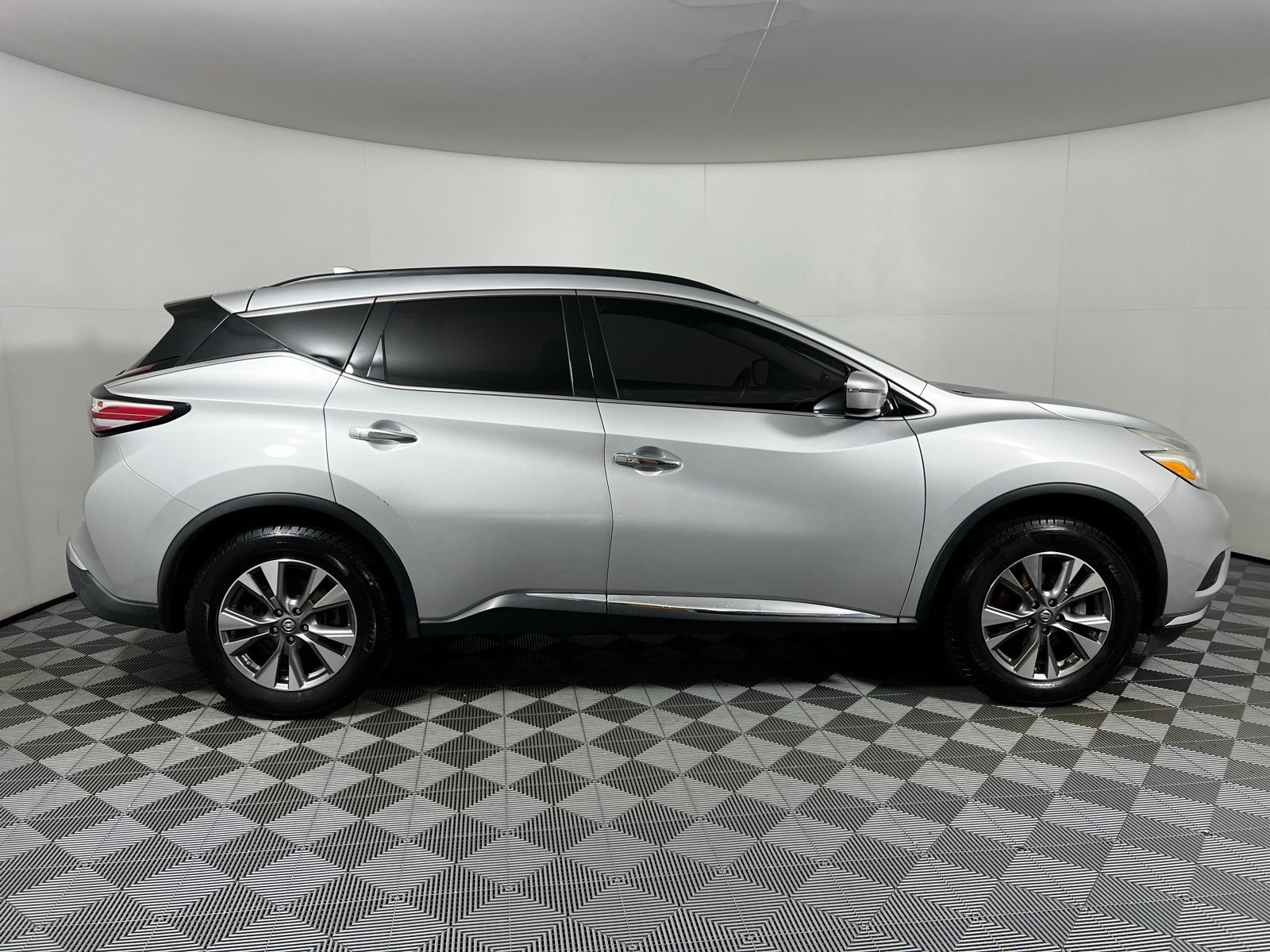 2017 Nissan Murano SV 4