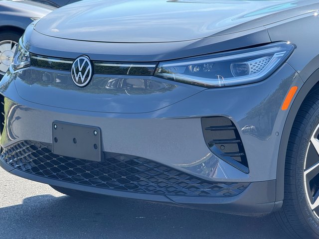 Used 2023 Gray Volkswagen Pro S image 29