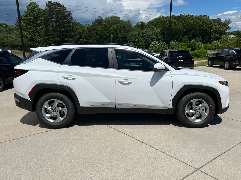 2024 Hyundai Tucson SEL photo 3