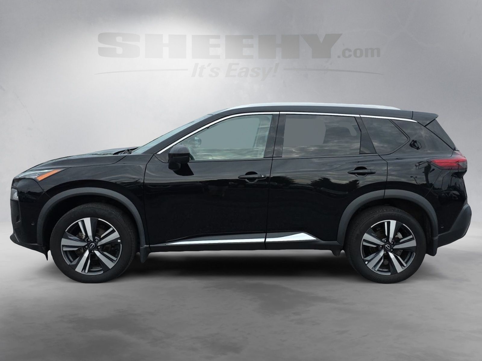 Used 2023 Black Nissan SL image 14