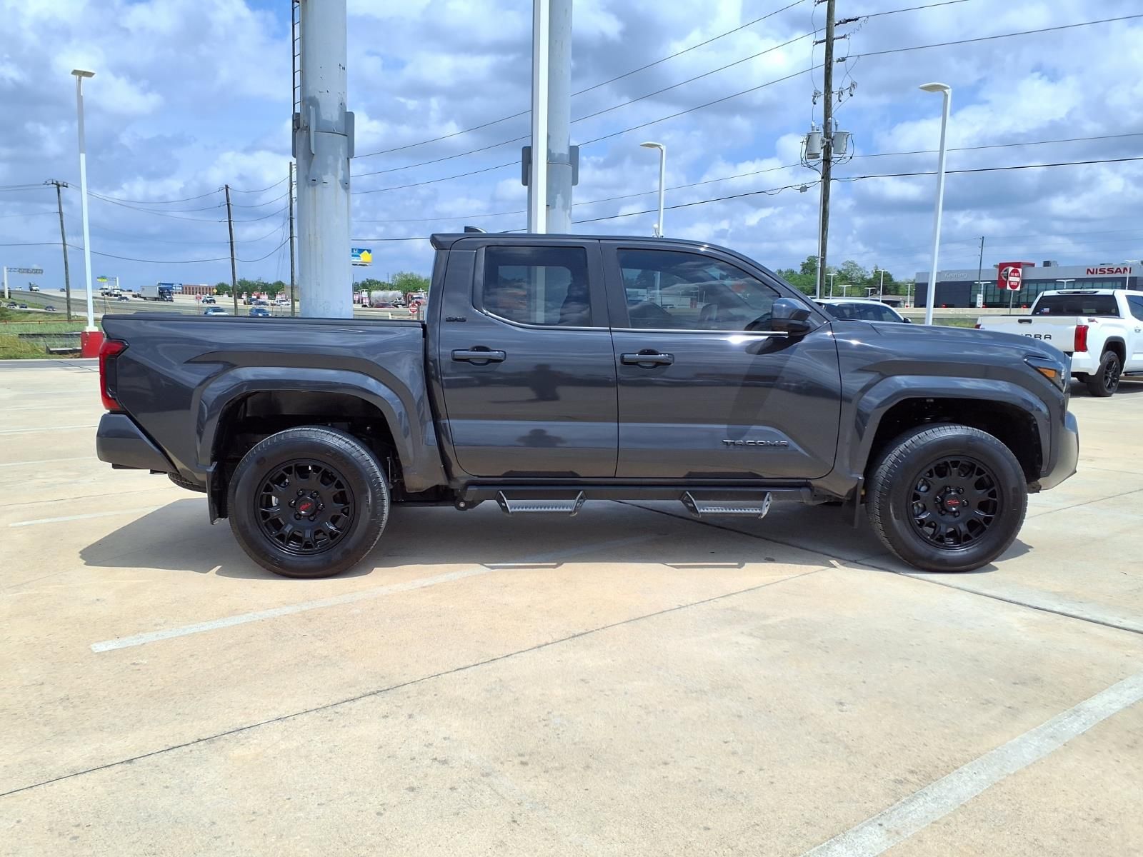 2024 Toyota Tacoma SR5 - 4