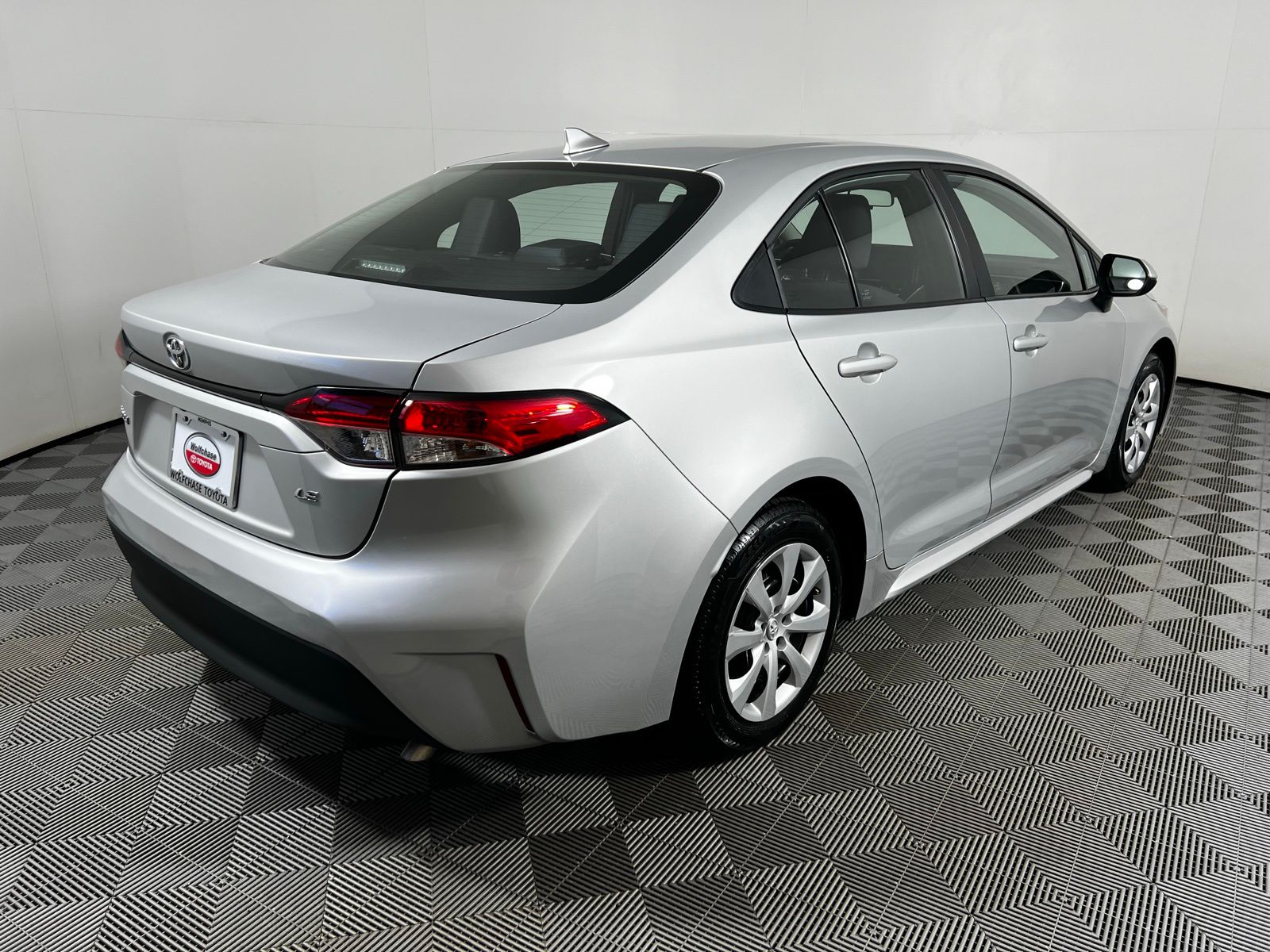 2024 Toyota Corolla LE 5