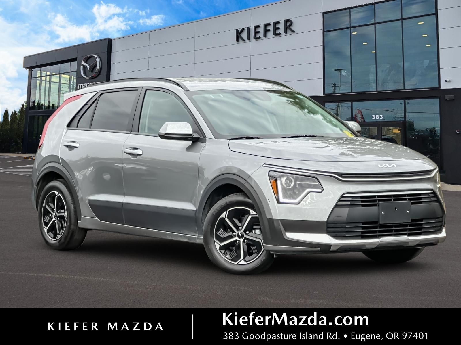 Steel Gray 2025 Kia Niro SUV / Crossover Front-Wheel Drive 6-Speed Dual Clutch