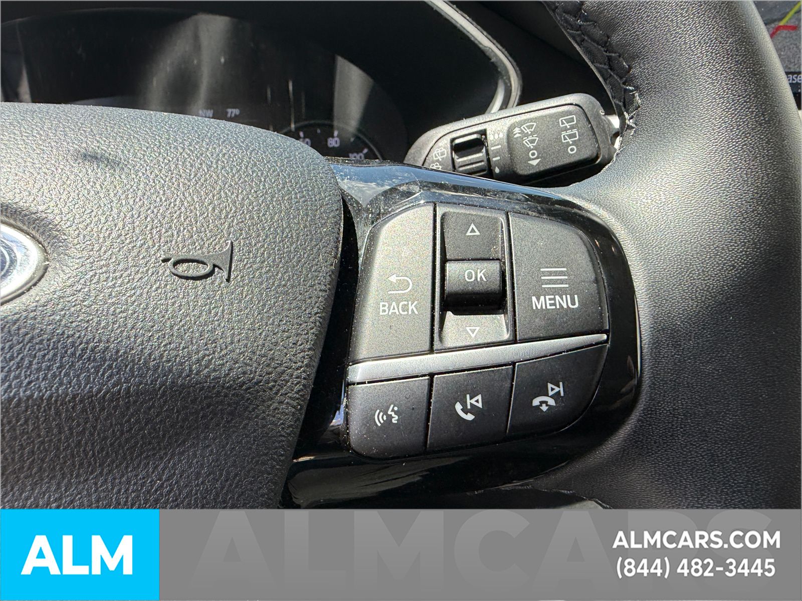 Used 2022 Oxford White Ford SEL image 23