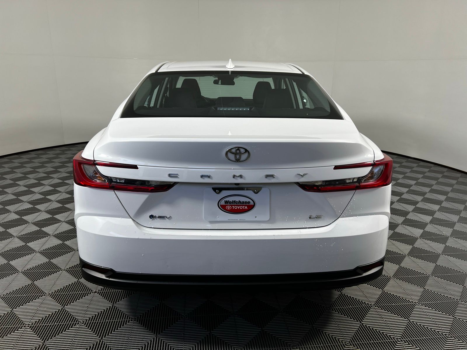 Thumbnail: 2025 Toyota Camry - 6