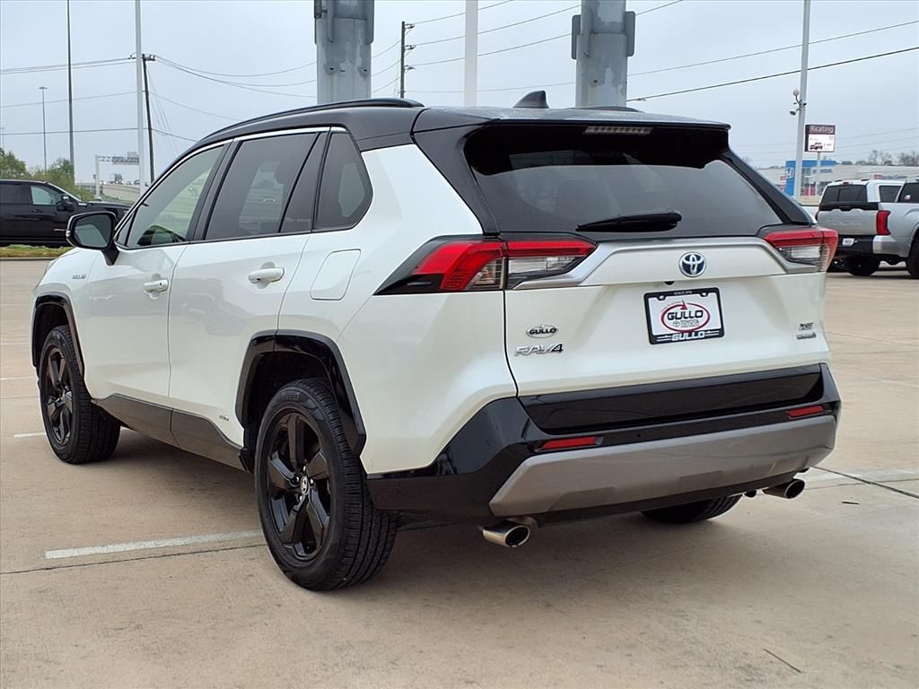 2020 Toyota RAV4 Hybrid XSE White at Emmons Autoplex