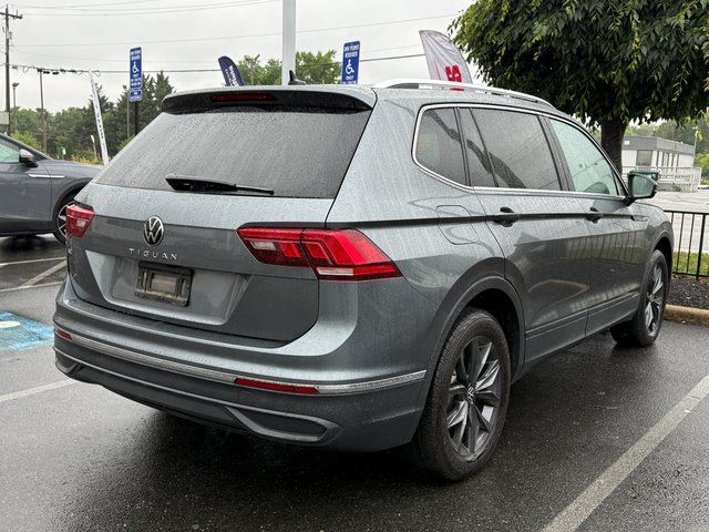 Used 2023 Gray Volkswagen 2.0T SE image 7