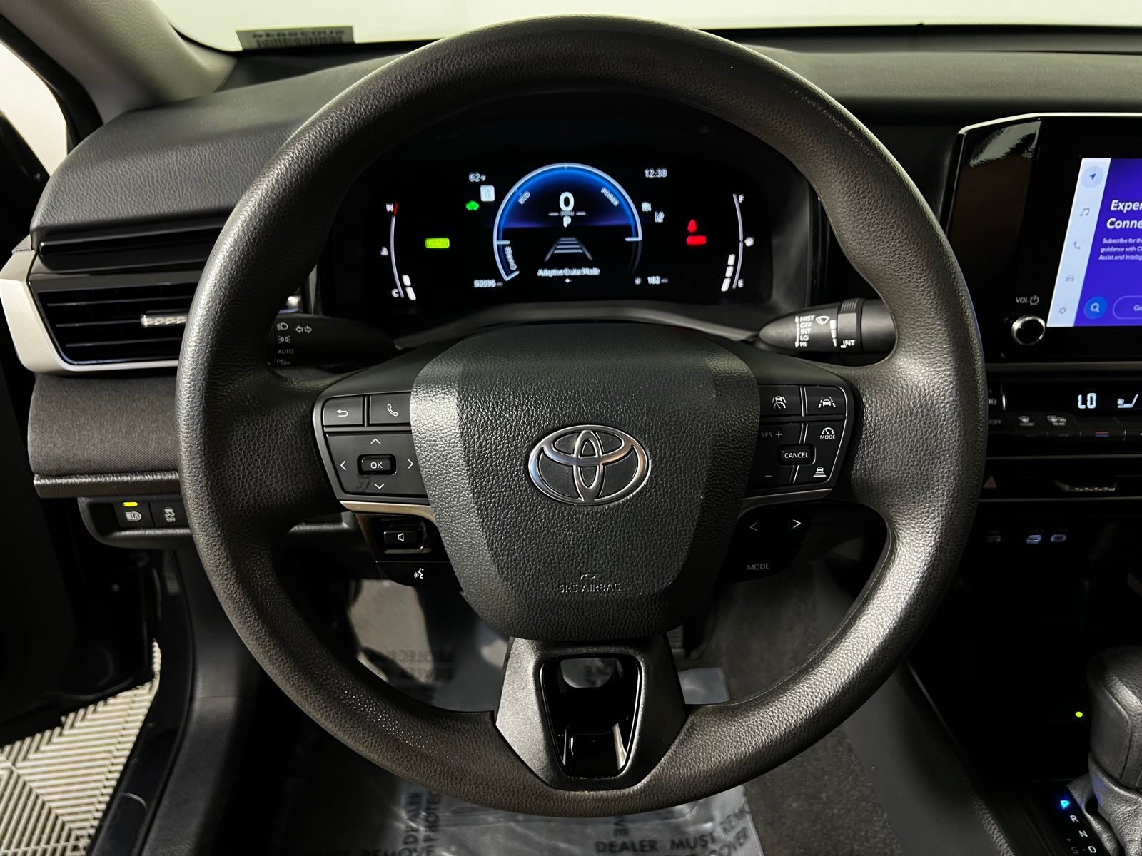 Thumbnail: 2025 Toyota Camry - 14