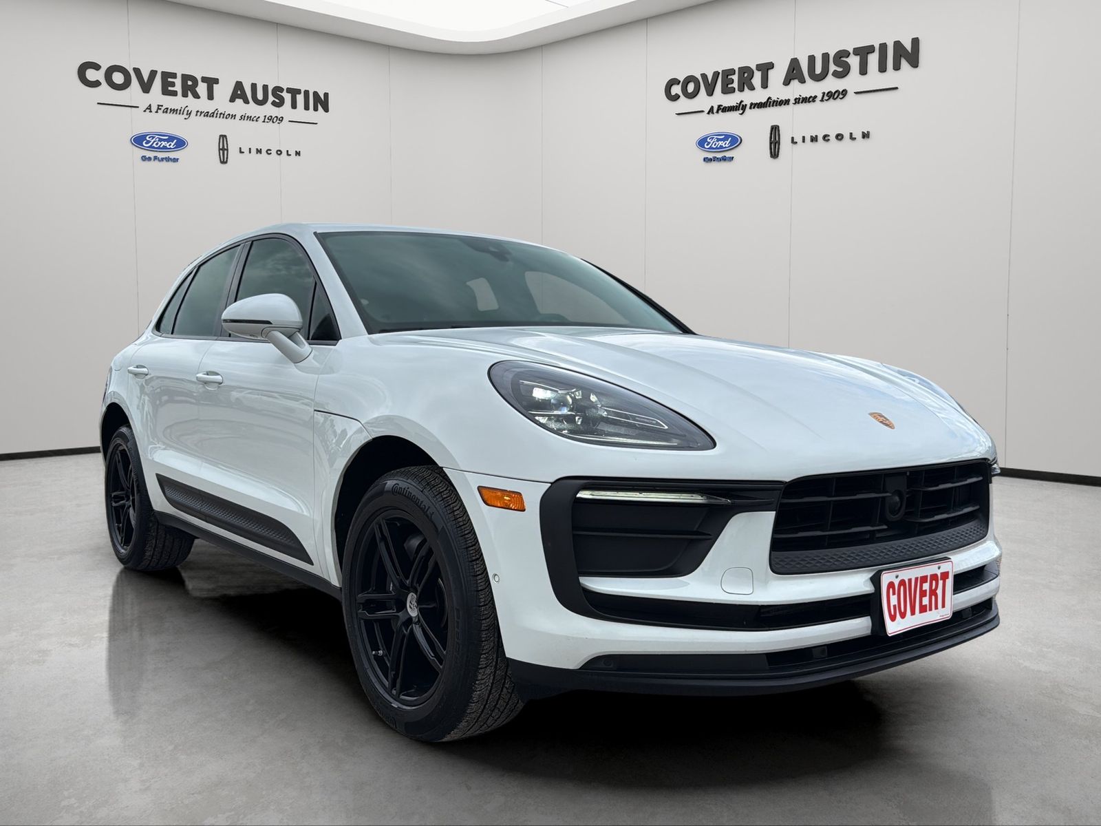 Used 2024 White Porsche Base image 7
