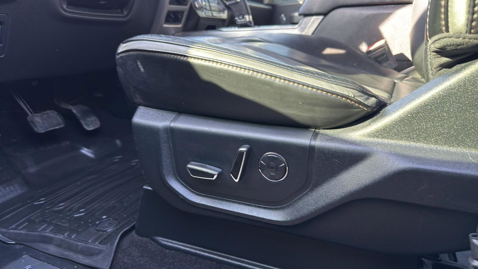 Used Car 2018 Ford F-150  Platinum For Sale Under $35,000 In Austin, Texas