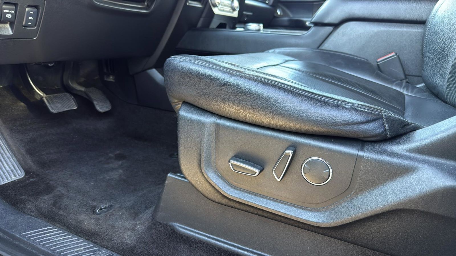 Used Car 2018 Ford Expedition  Limited For Sale Under $20,000 In Austin, Texas