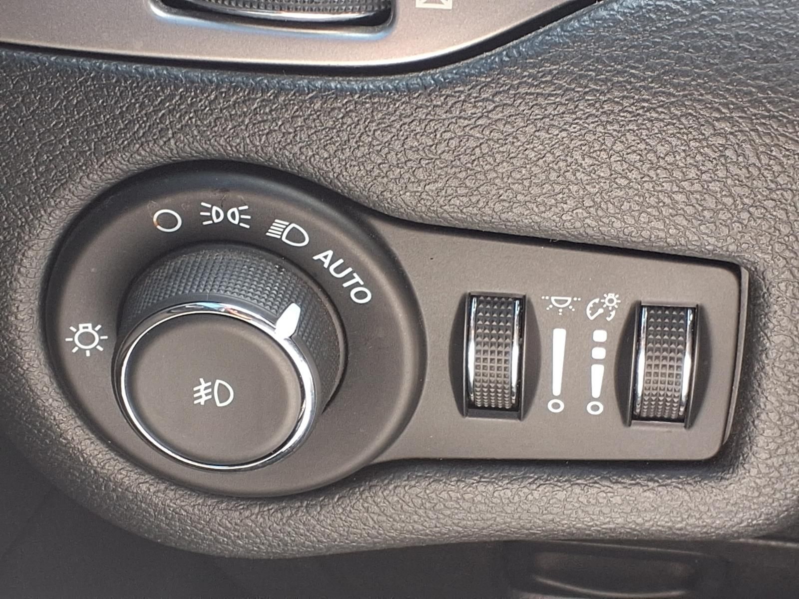 2021 Jeep Cherokee Latitude Lux Blue at Community Toyota