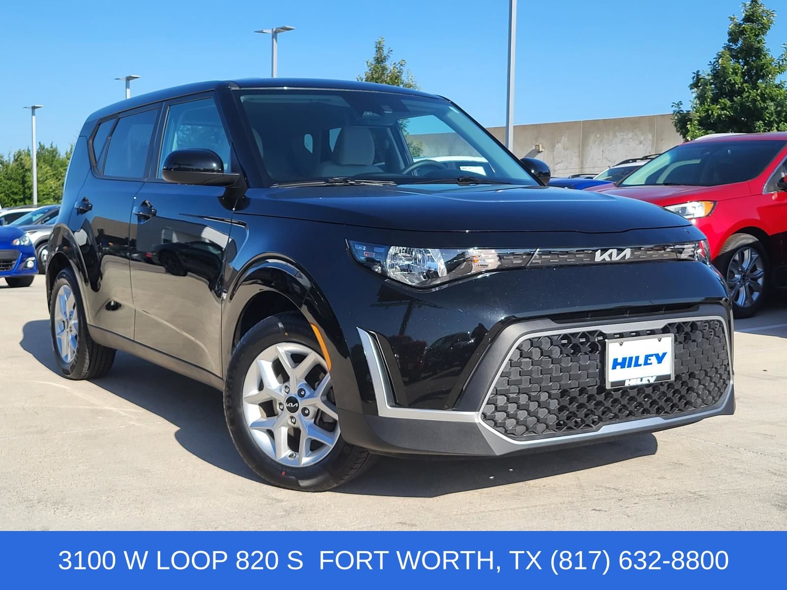 Fusion Black 2024 Kia Soul SUV / Crossover Front-Wheel Drive Continuously Variable Transmission