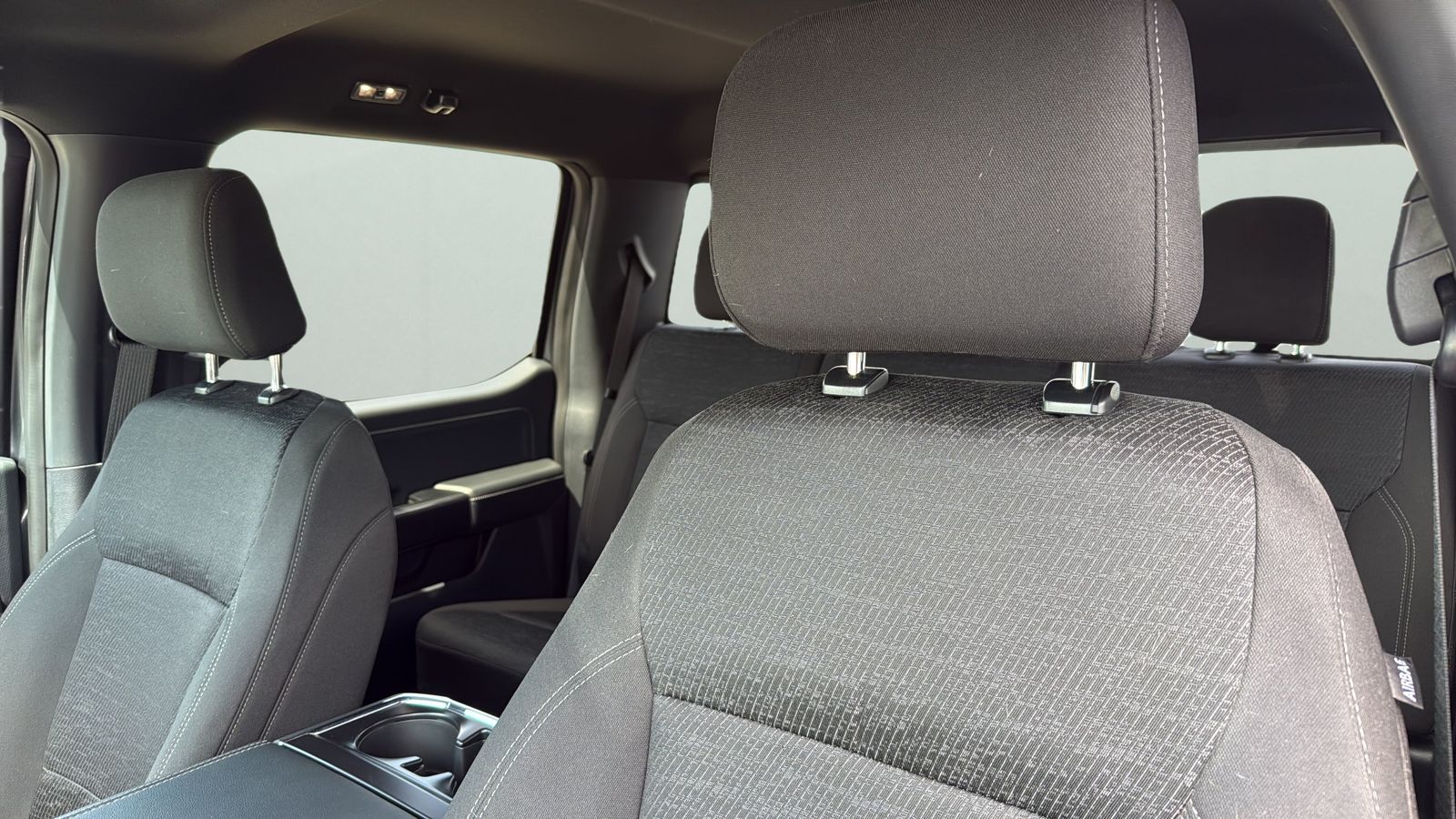 Used 2023 Gray Ford XLT image 9
