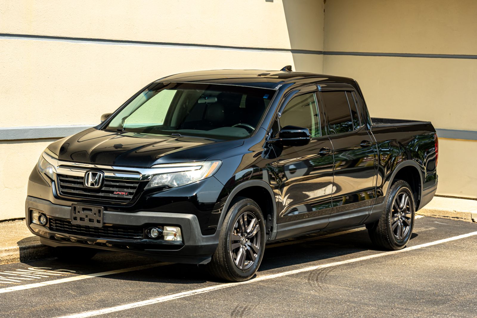 Black 2019 Honda Ridgeline Pickup Truck All-Wheel Drive 6-Speed Automatic