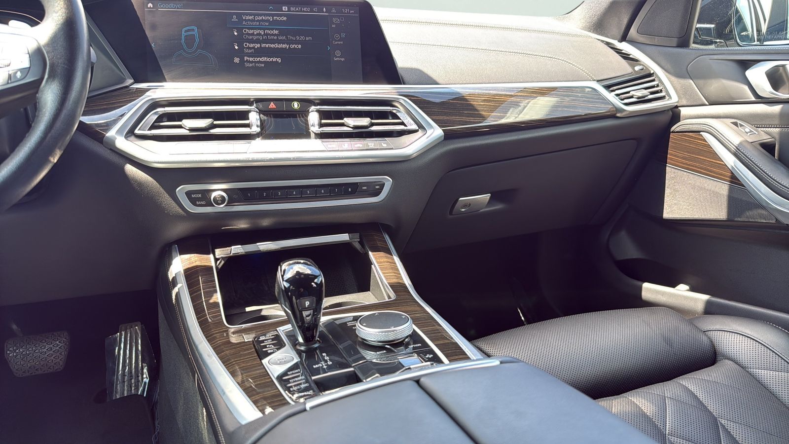 Used 2023 White BMW xDrive45e image 19