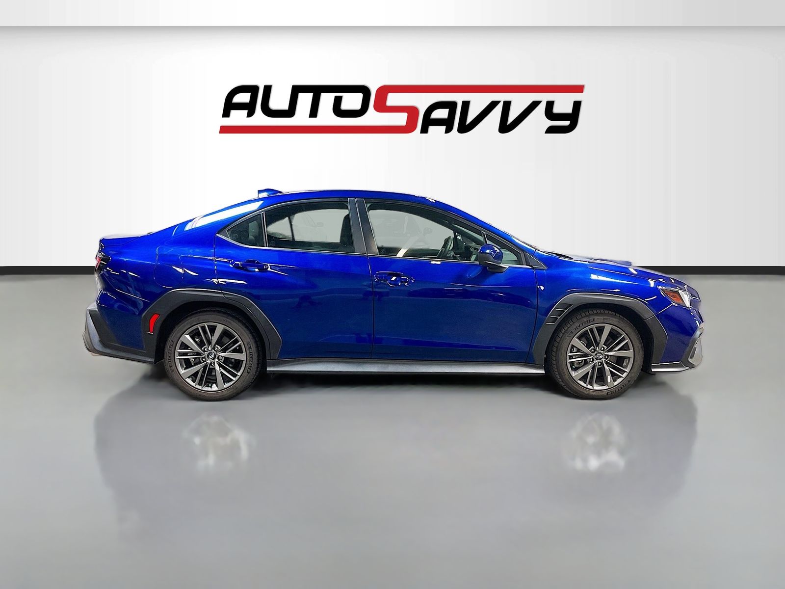 Used 2023 Blue Subaru Base image 8