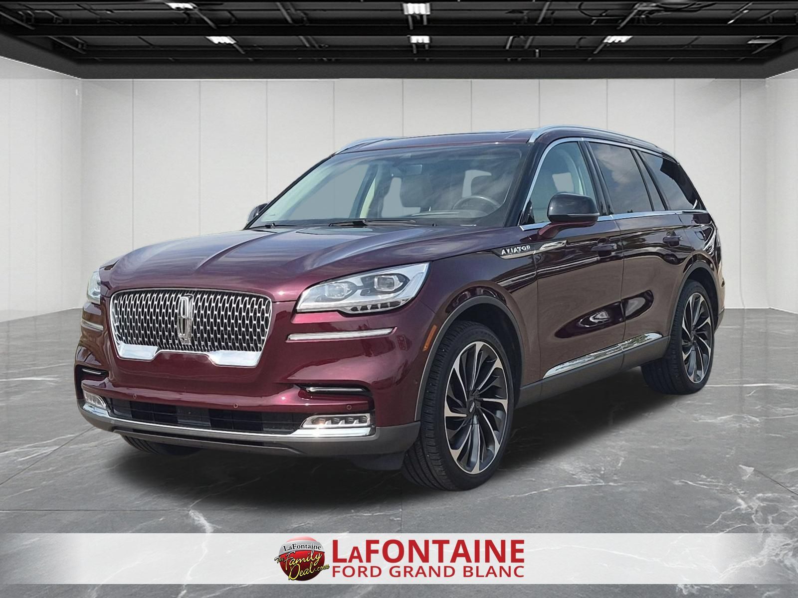 Red (Burgundy) 2022 Lincoln Aviator SUV / Crossover All-Wheel Drive Automatic