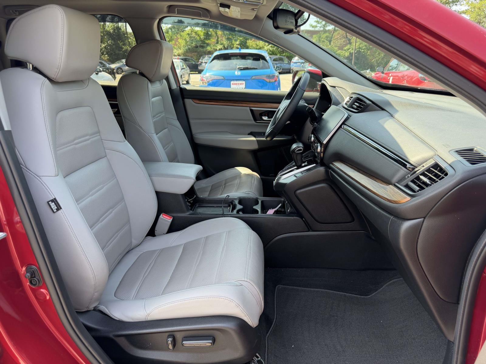 Used 2022  Honda EX-L image 33