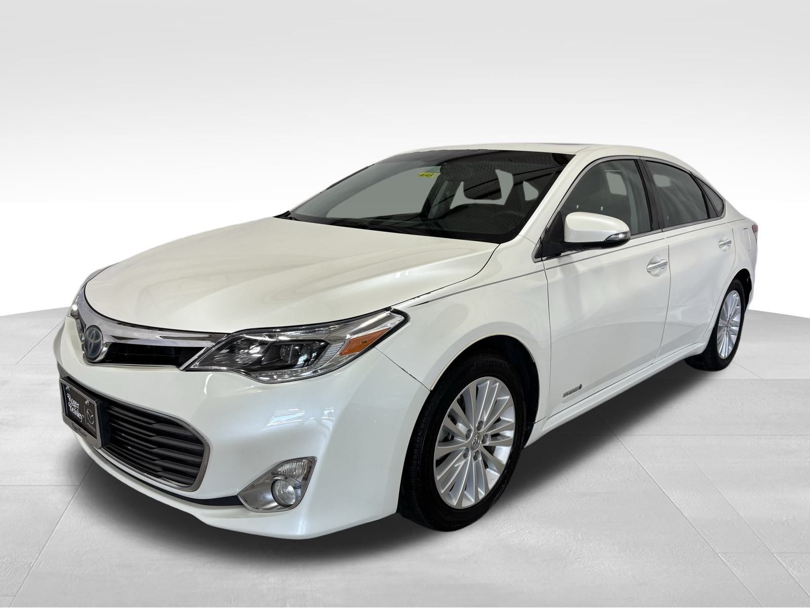 Used Car 2014 Toyota Avalon Hybrid  For Sale Under $15,000 In Austin, Texas