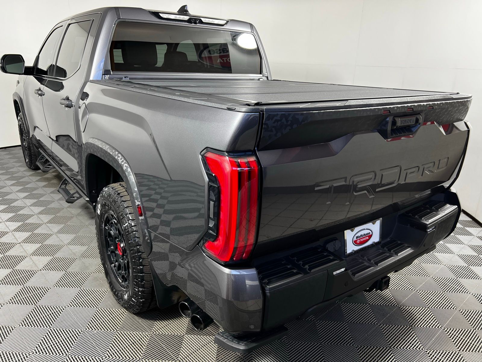 Thumbnail: 2023 Toyota Tundra - 7