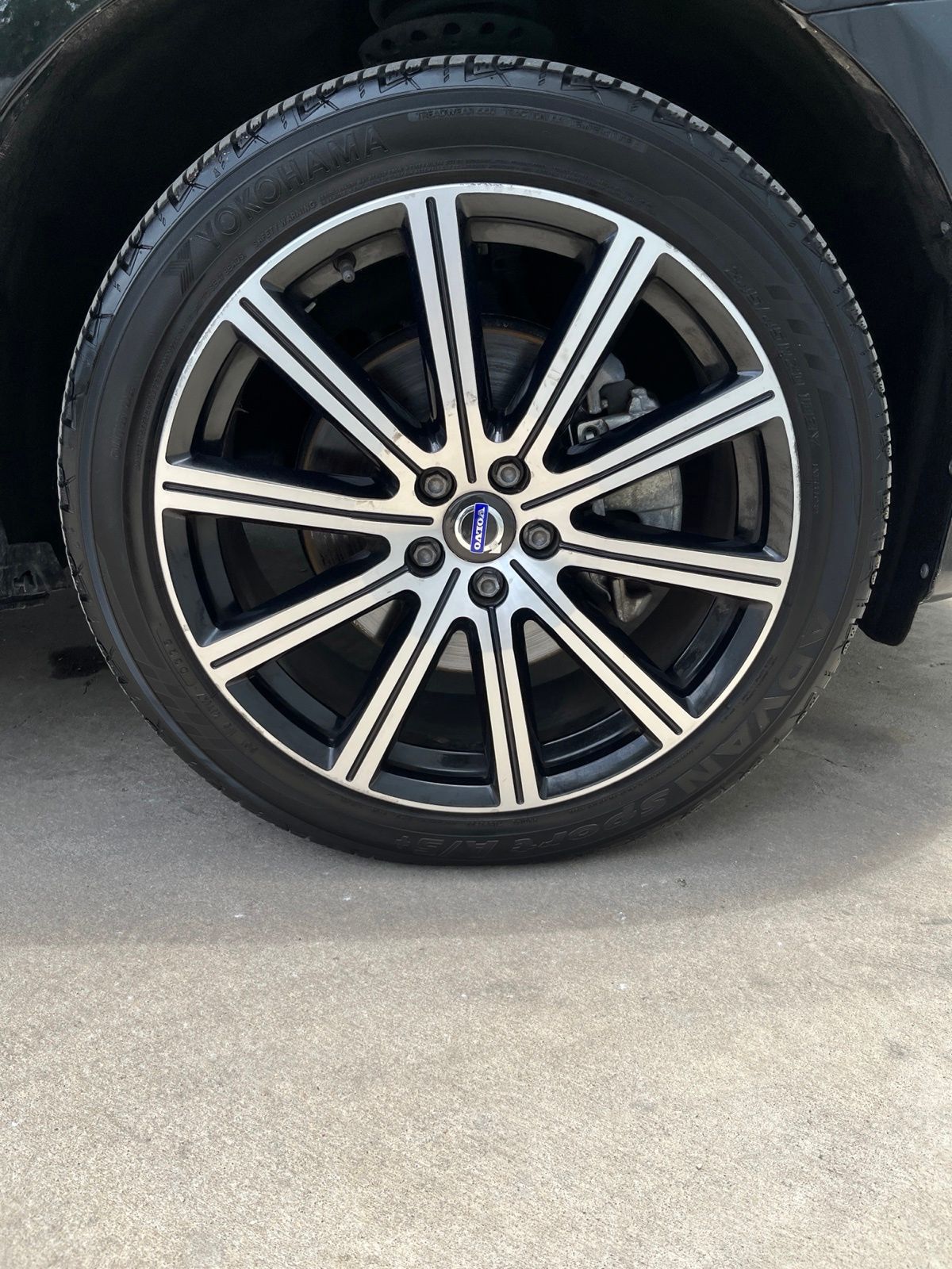 Used Car 2016 Volvo Xc60  T5 Drive-e Premier For Sale Under $12,000 In Austin, Texas