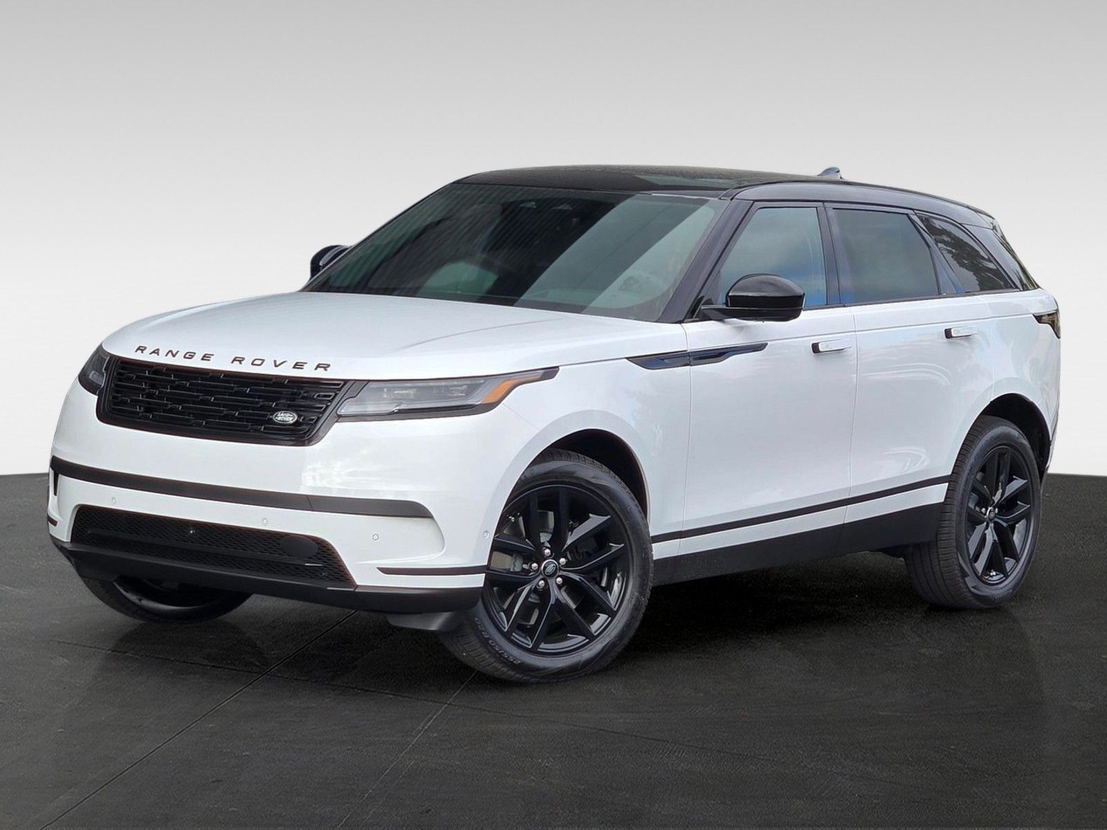 2026 Land Rover Range Rover Velar S — full photo 1 of 34
