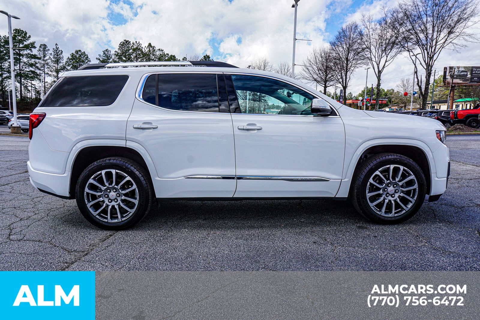 Used 2023 White GMC Denali image 10