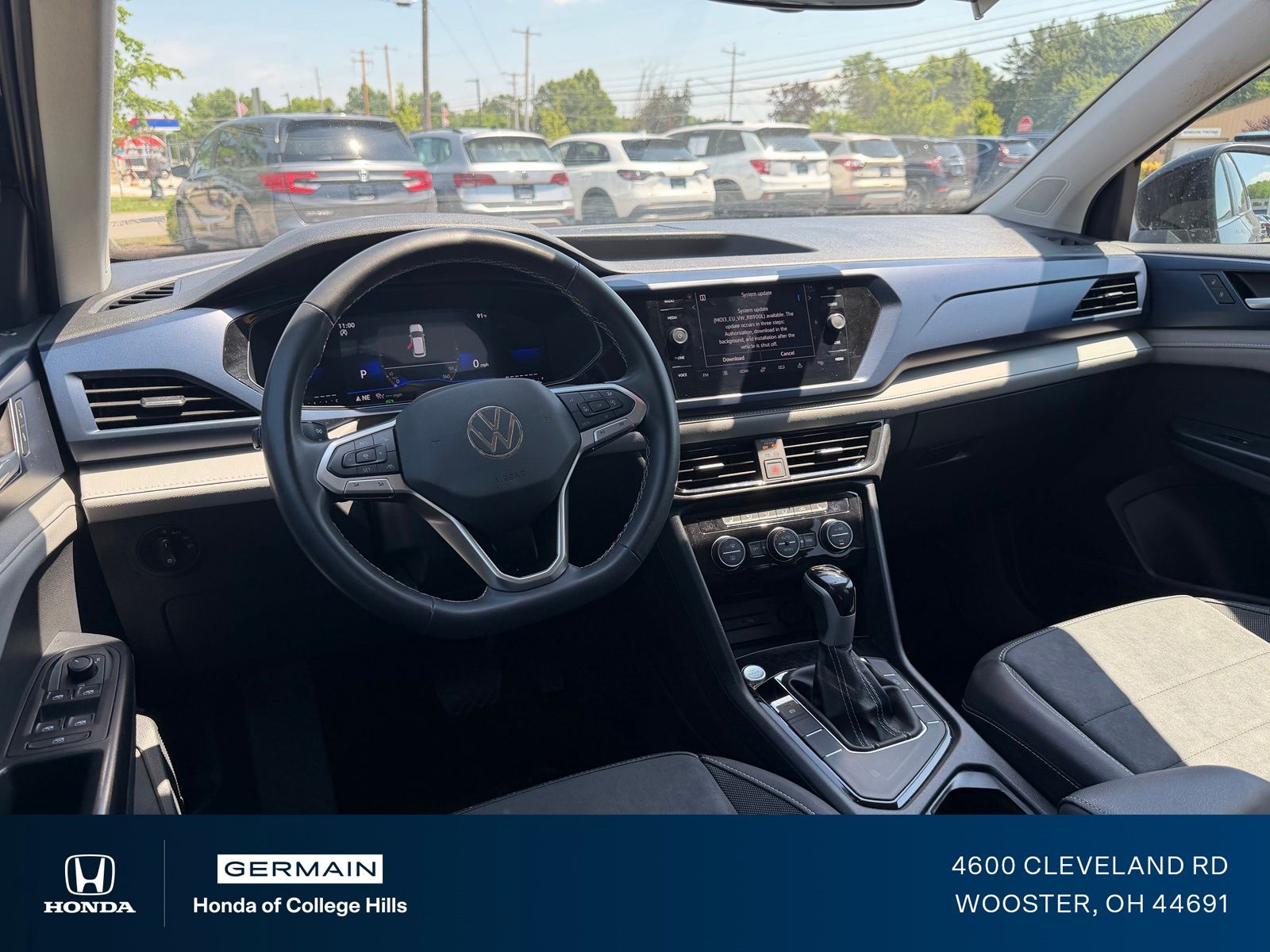 Used 2024 Black Volkswagen 1.5T SE image 15
