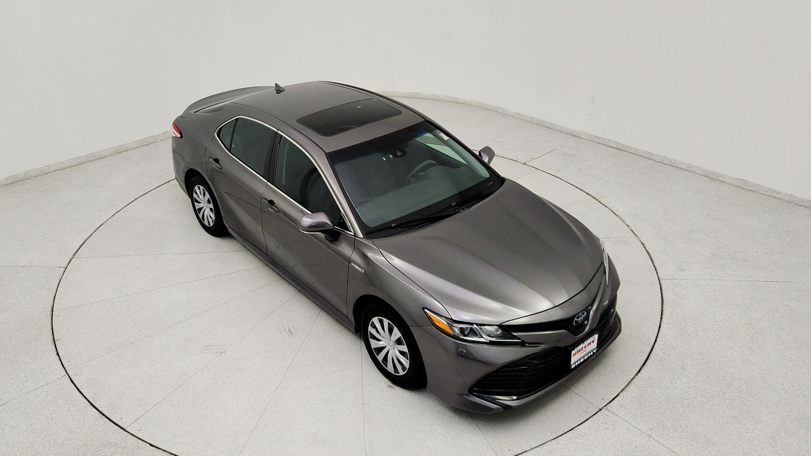 Used 2020 Gray Toyota LE image 15