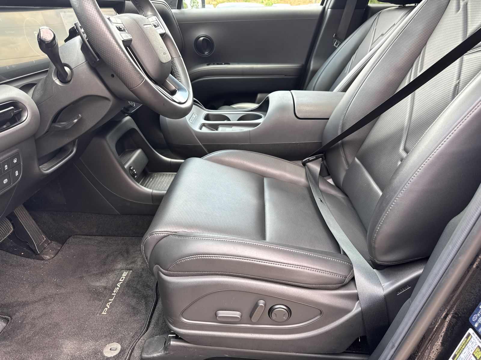 Used 2026 Abyss Black Hyundai XRT Pro image 9
