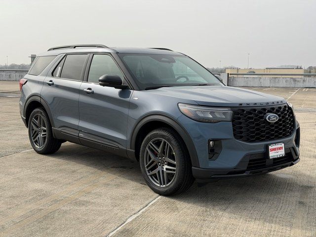 2026 Ford Explorer ST-LINE 4WD's photo