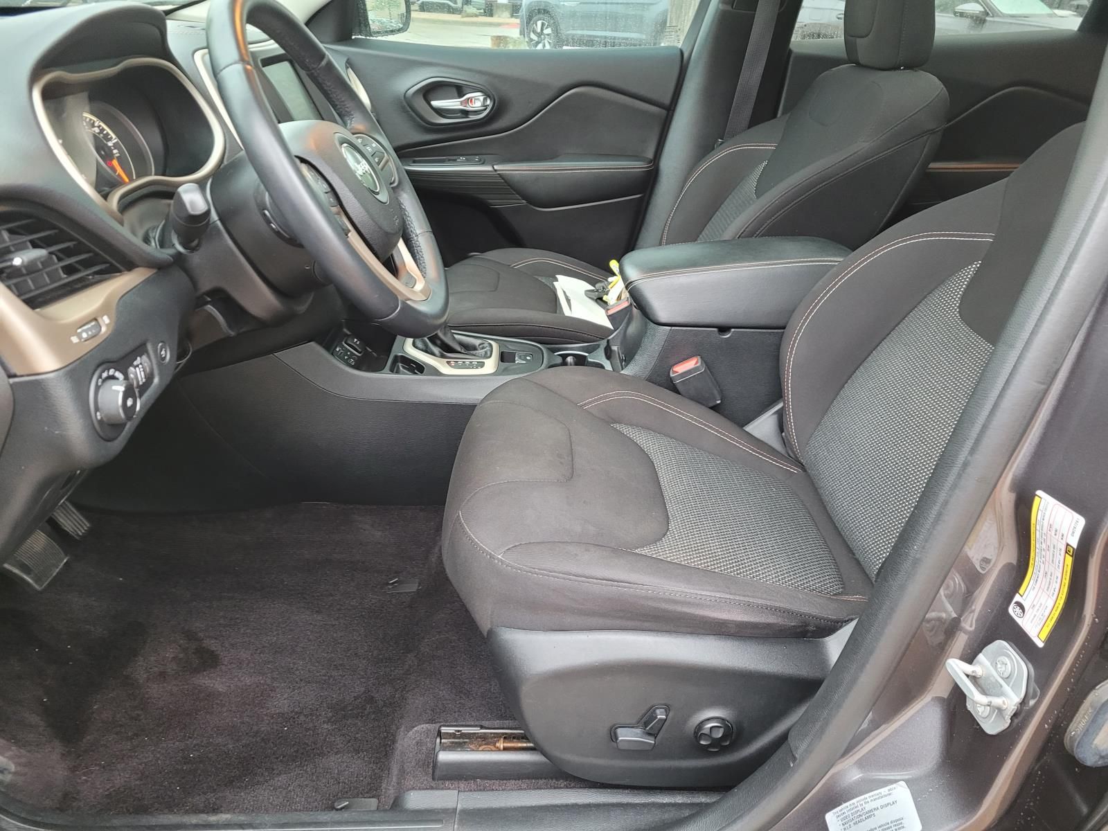 used 2016 Jeep Cherokee car, priced at $13,900