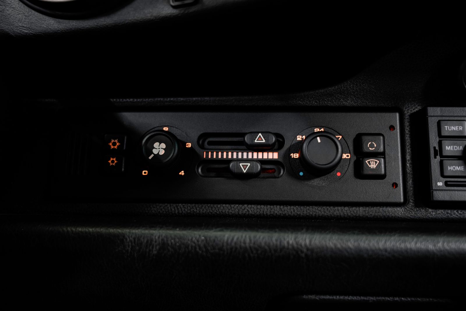 1998 Porsche 911 Carrera S — photo 14