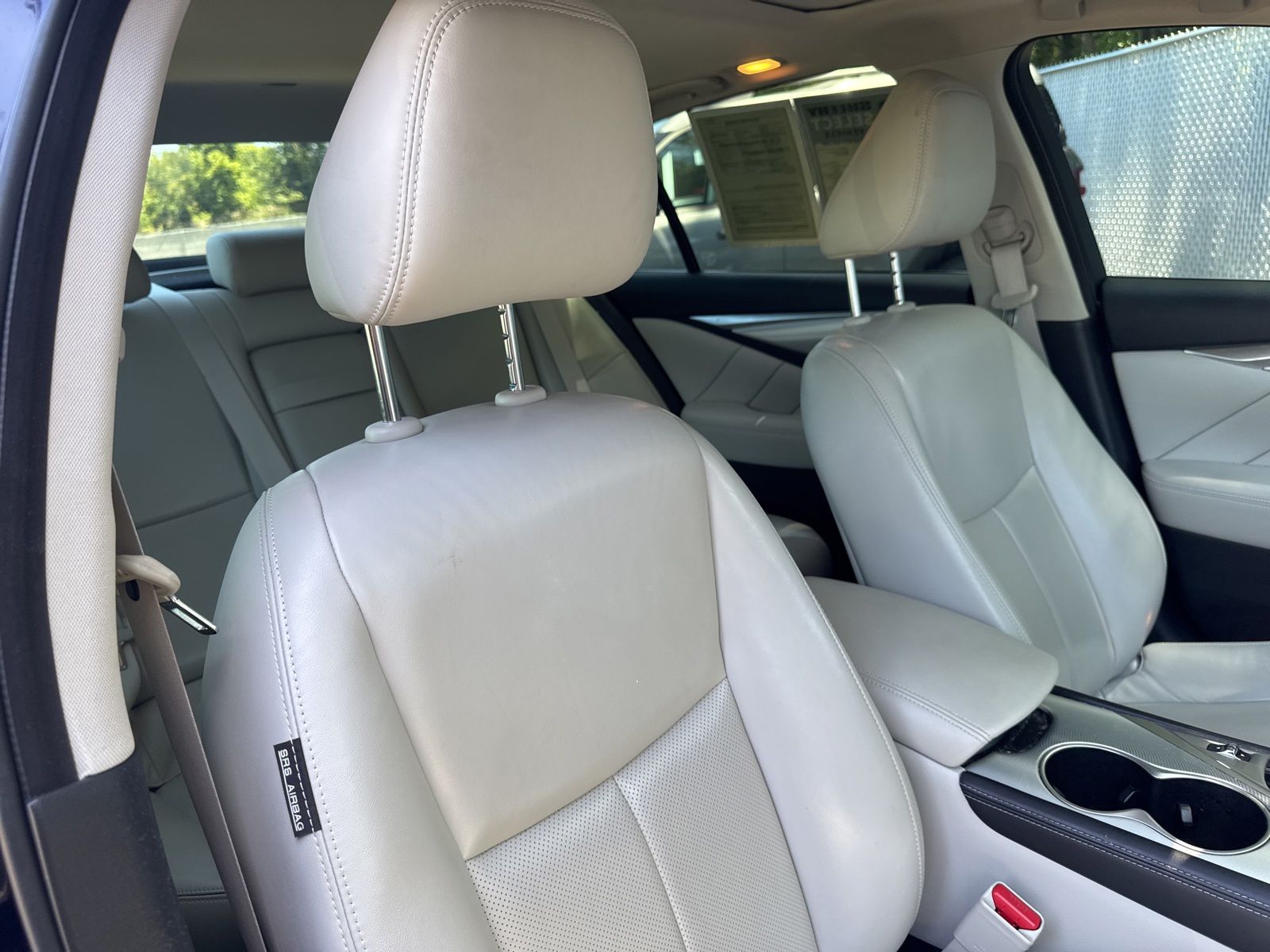 Used 2022 Grand Blue INFINITI LUXE image 35