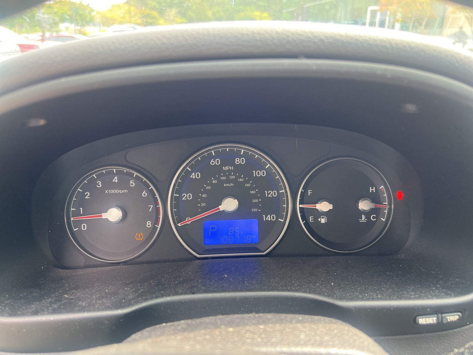 2011 Hyundai Santa Fe SE photo 4