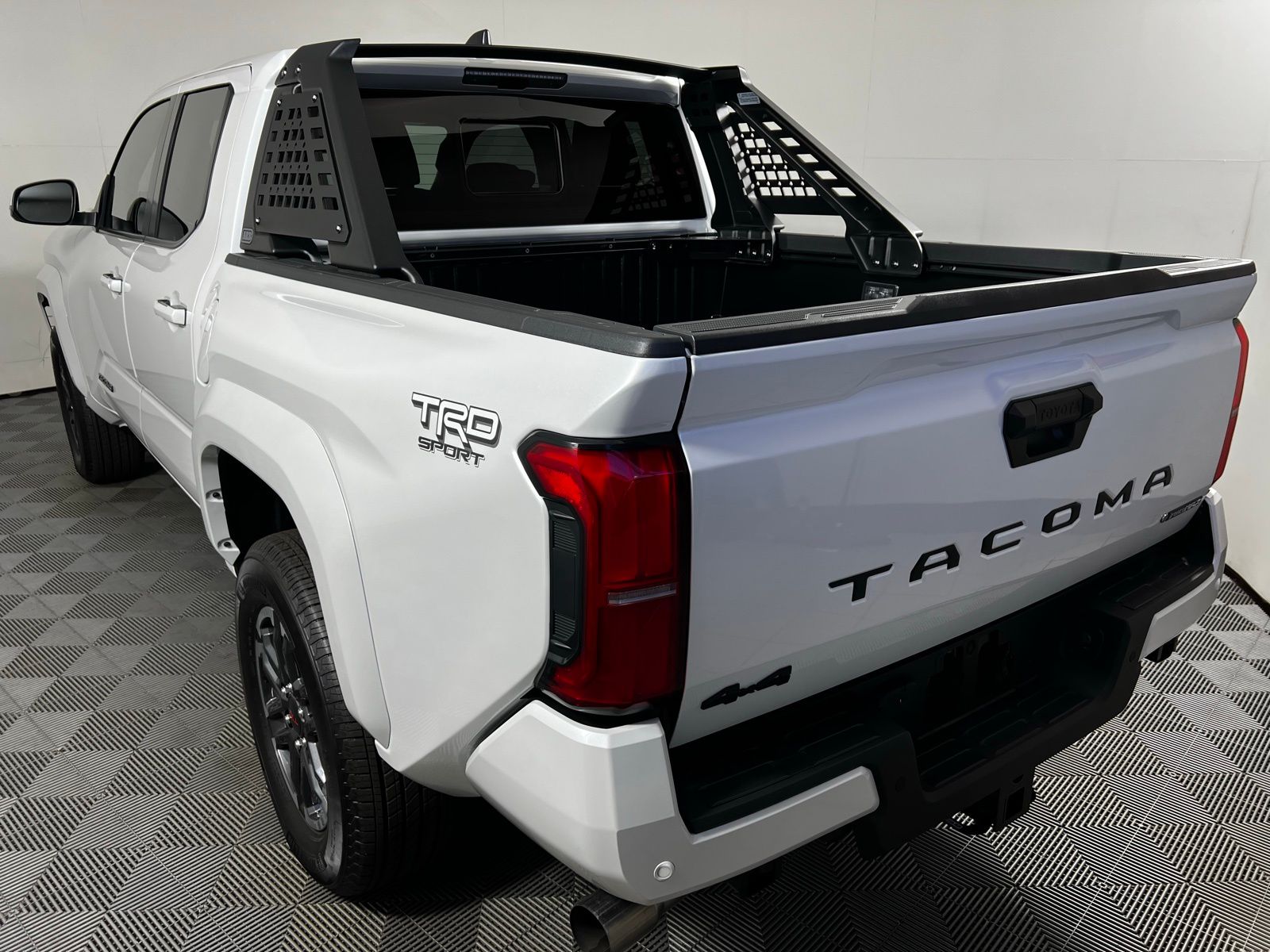 Thumbnail: 2025 Toyota Tacoma - 11