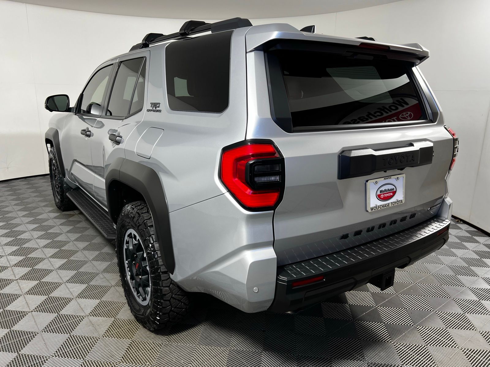Thumbnail: 2025 Toyota 4Runner - 7