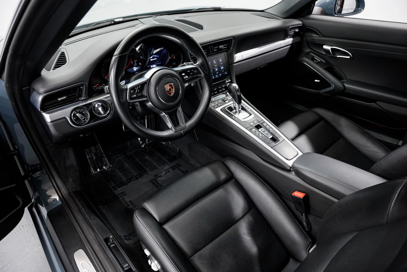 2018 Porsche 911 Carrera — photo 8