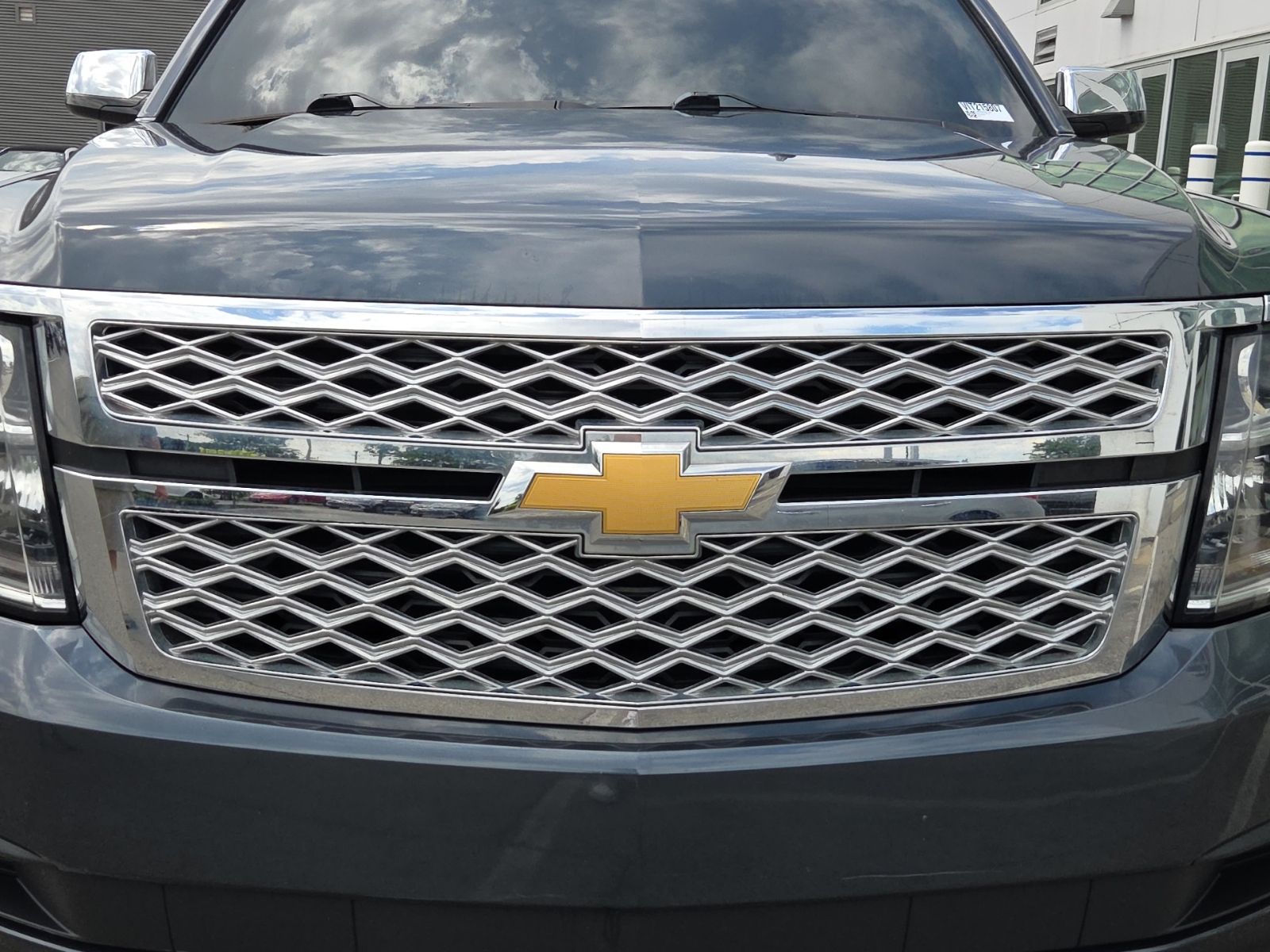 used 2019 Chevrolet Suburban car, priced at $23,350