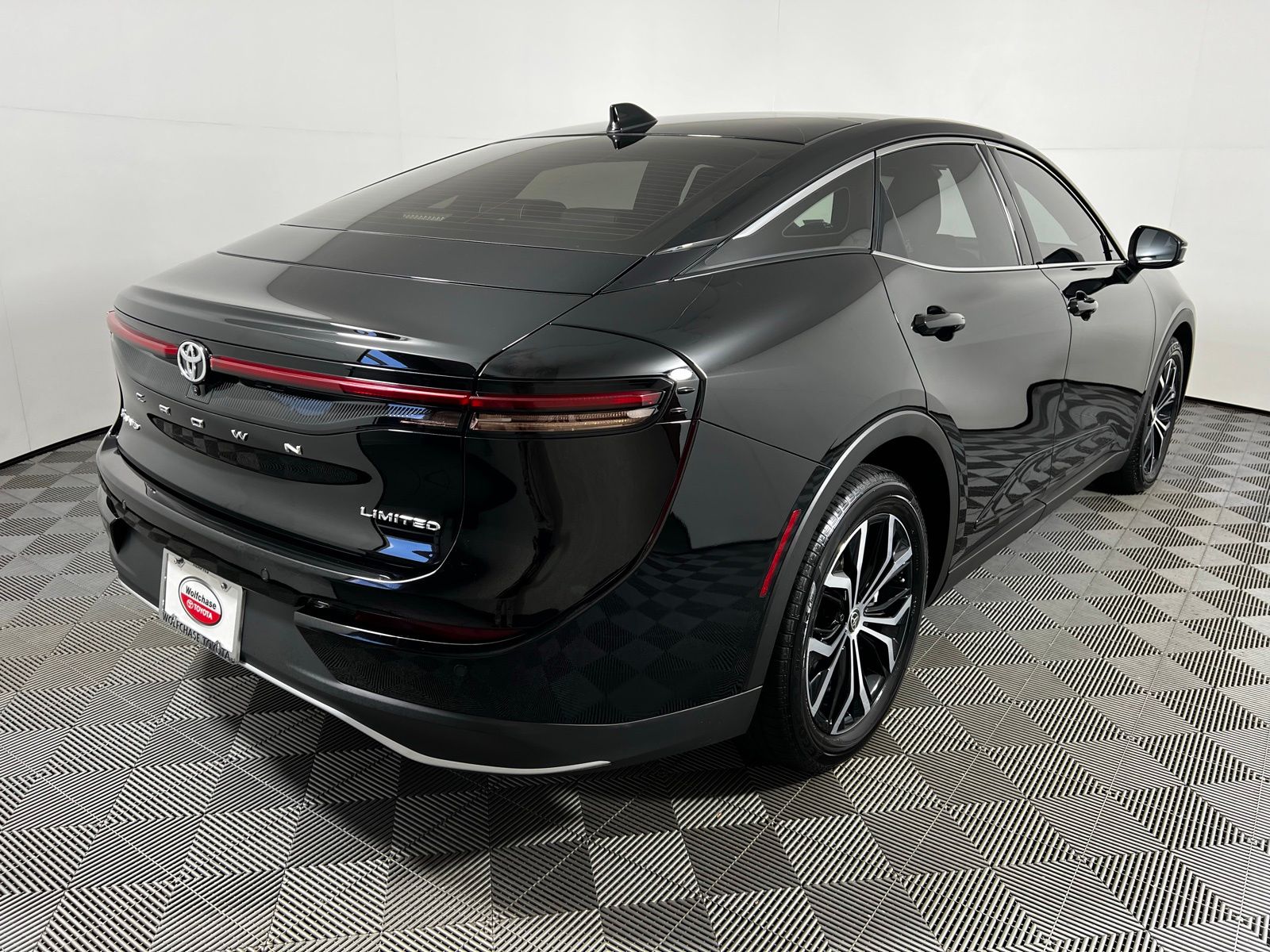 Thumbnail: 2024 Toyota Crown - 5