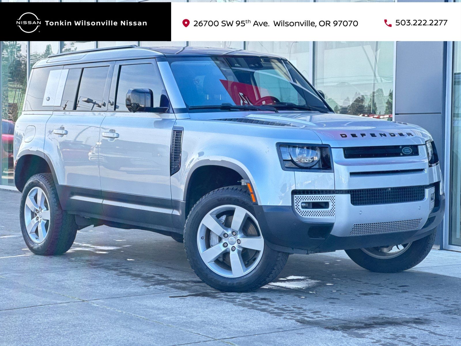 2020 Land Rover Defender First Edition's photo