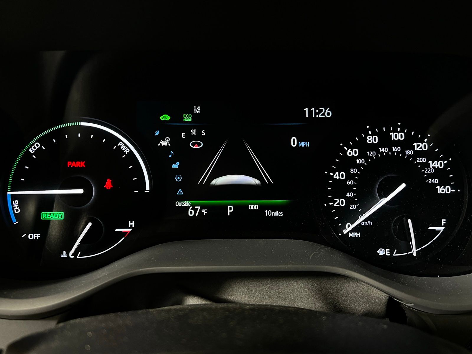 2025 Toyota Sienna XLE 23