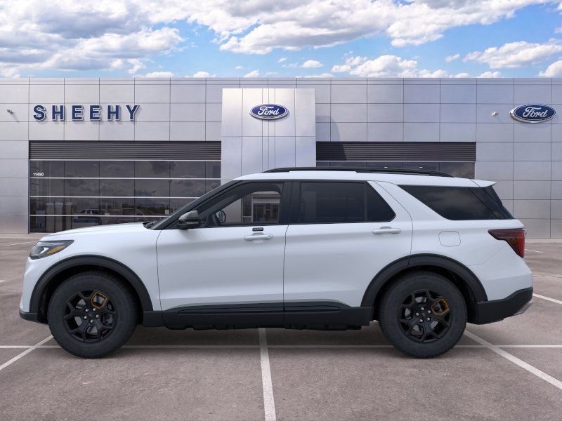 New 2026 Space White Metallic Ford Tremor image 5