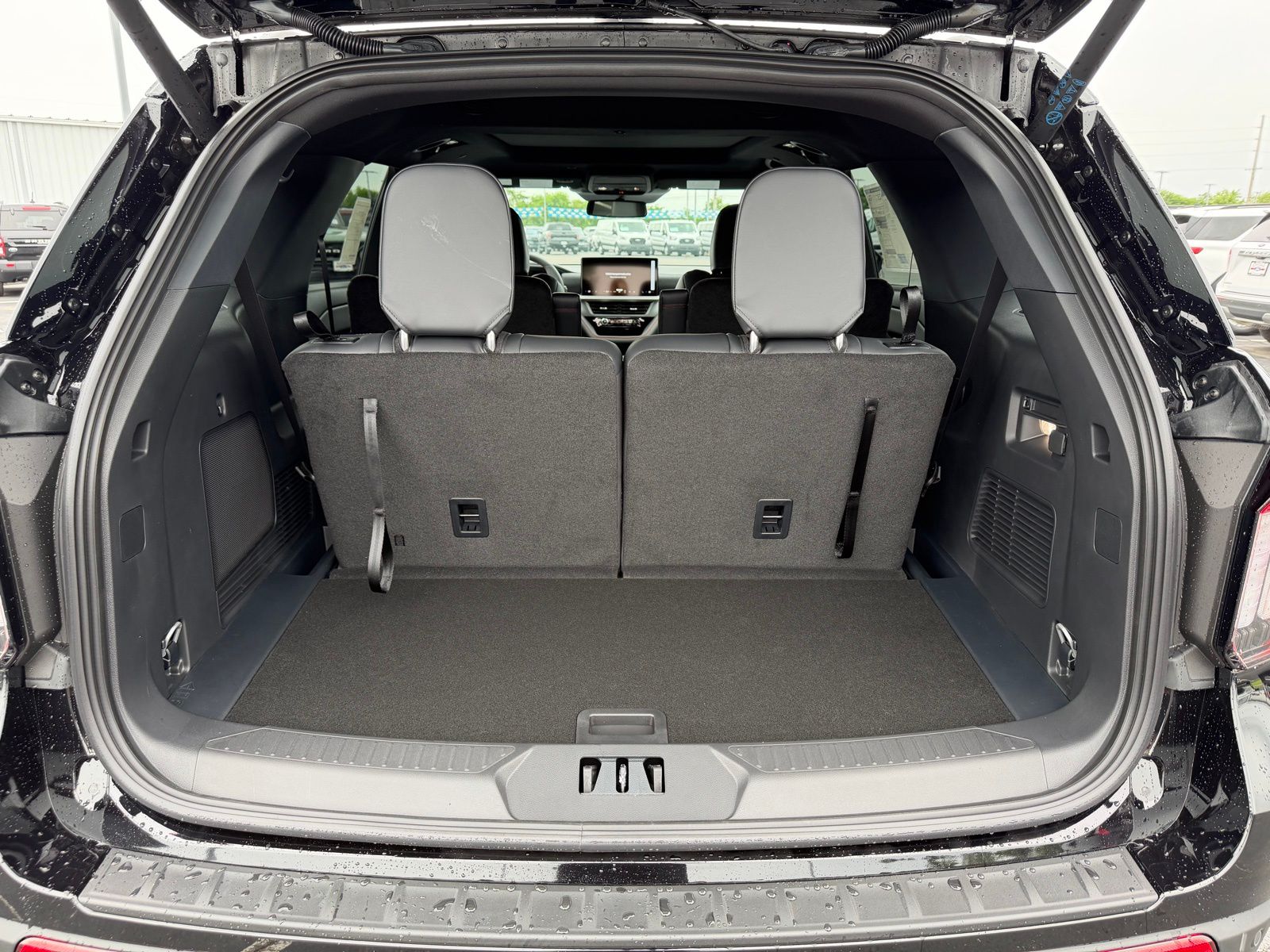 2026 Ford Explorer image 11